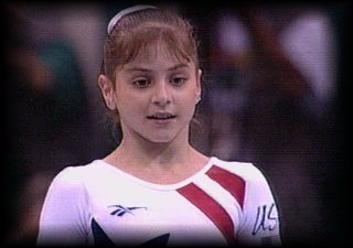 足がない少女が体操の選手に。「できない」なんて絶対に言わない！