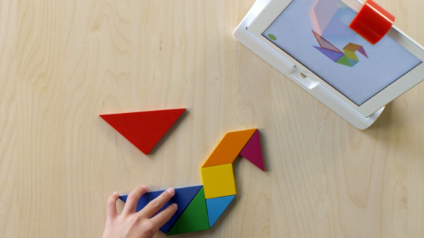 フィードバックが受けられるiPad用の子供向けインタラクティブゲーム「Osmo」が新しい